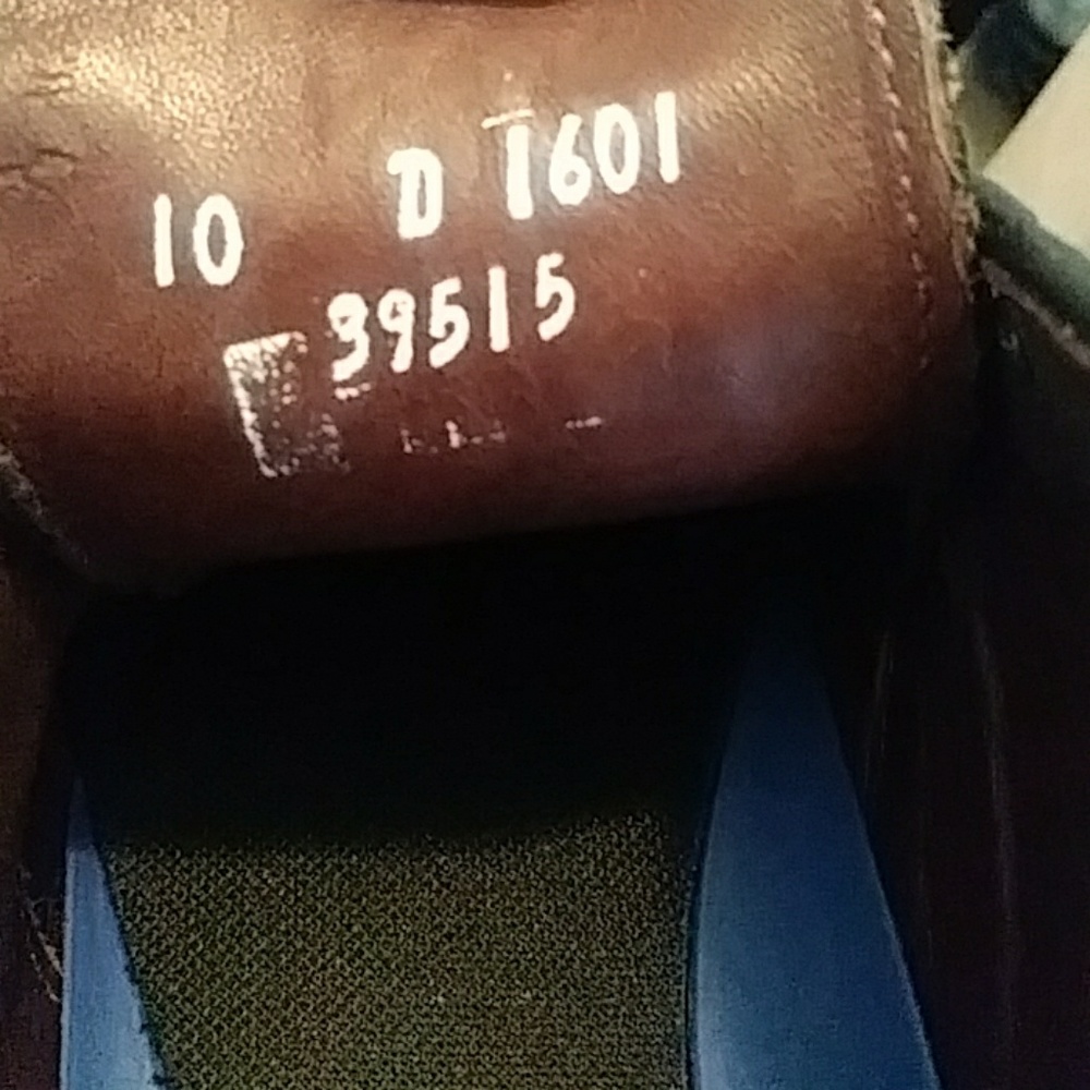 Allen Edmonds - Picture 5 of 5